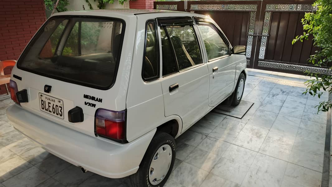 Suzuki Mehran 4