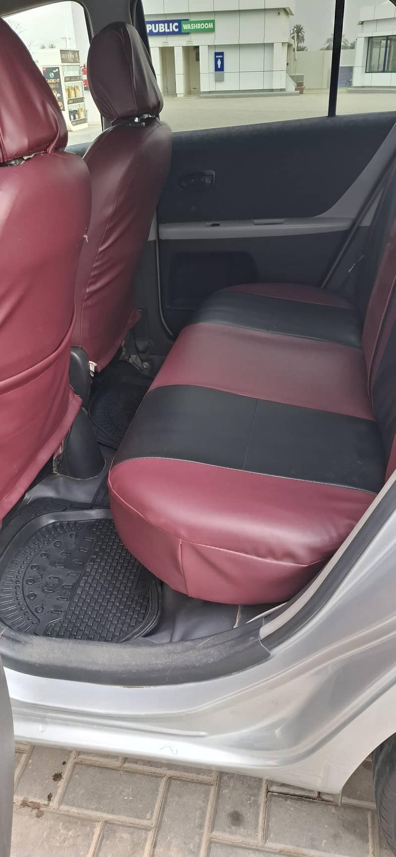Toyota Vitz 8