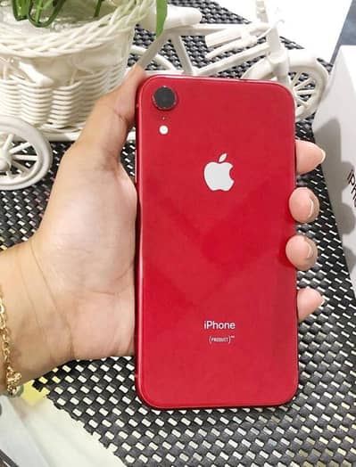 iphone xr red