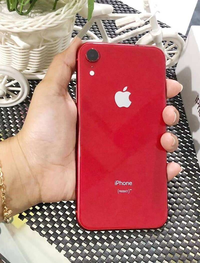 URGENT SALE iphone xr 0