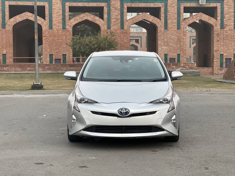 Toyota Prius 5