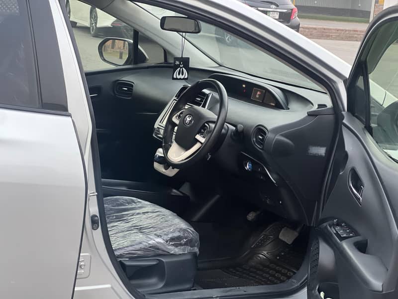 Toyota Prius 10