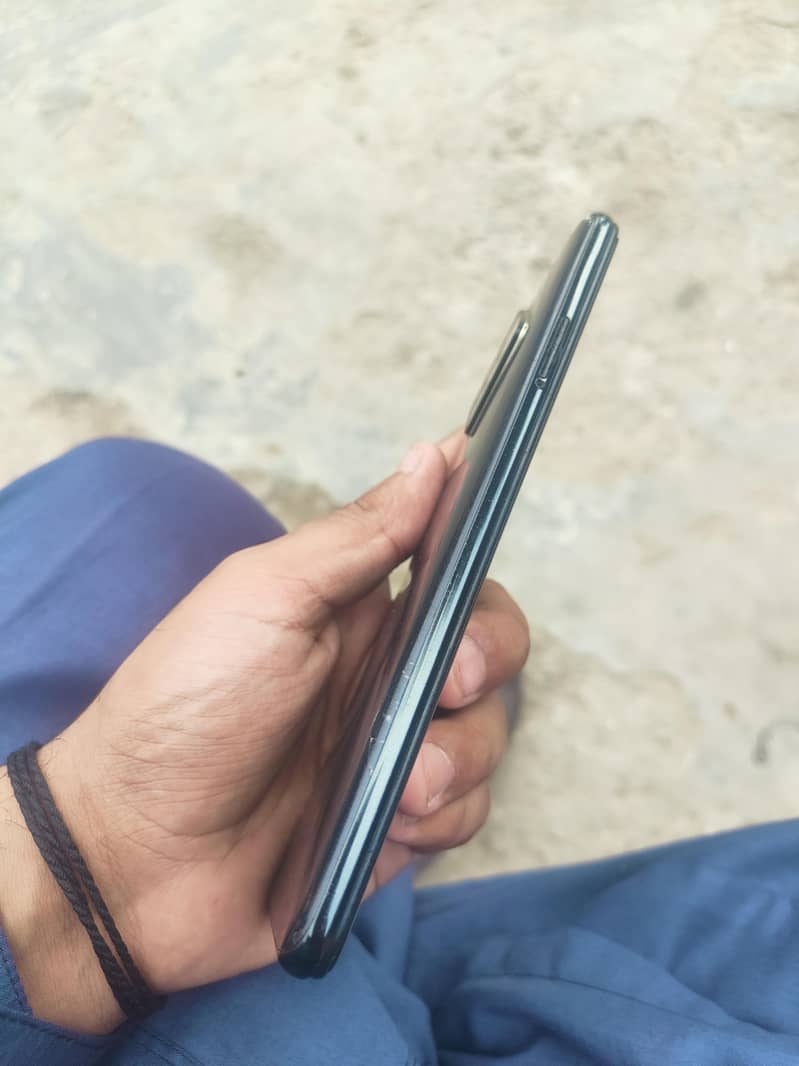 INFINIX ZERO 8 1