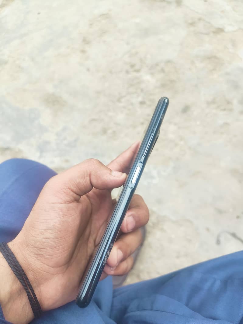 INFINIX ZERO 8 4