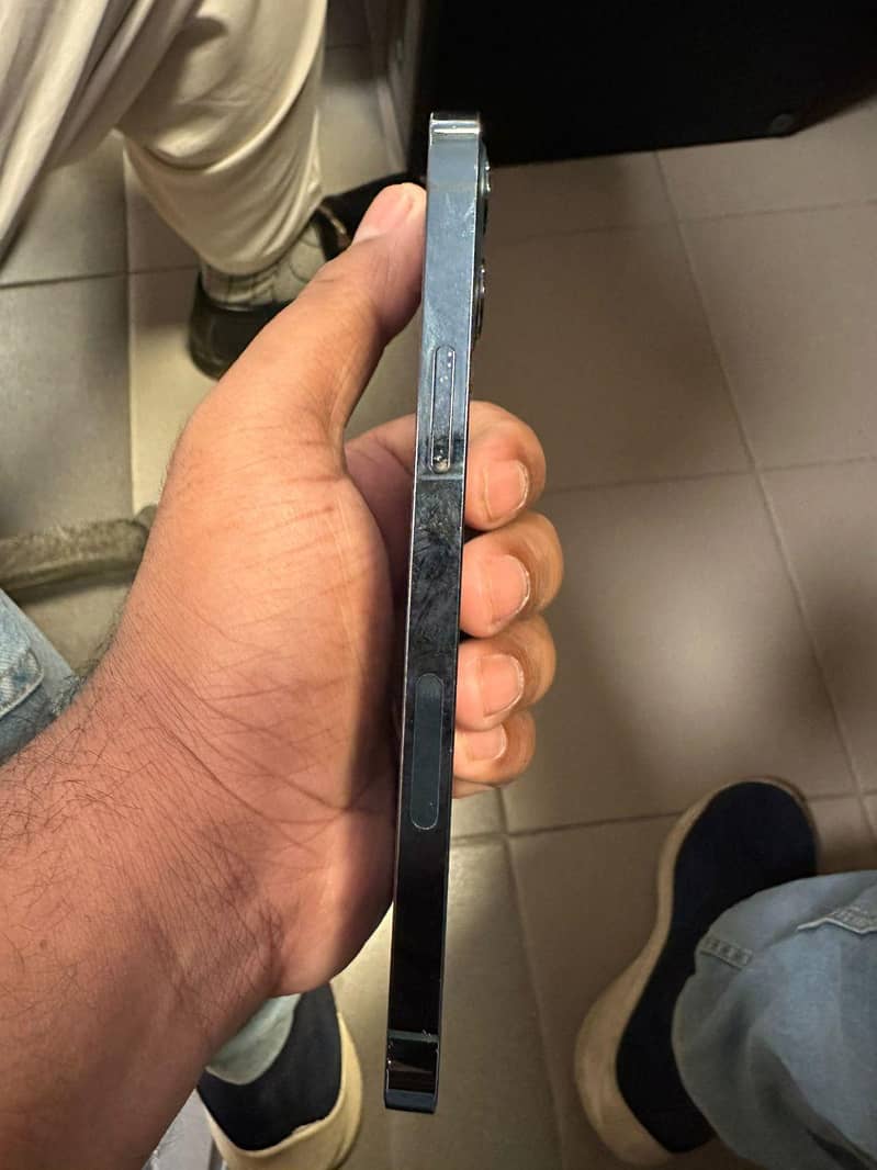 iphone 12 pro 3