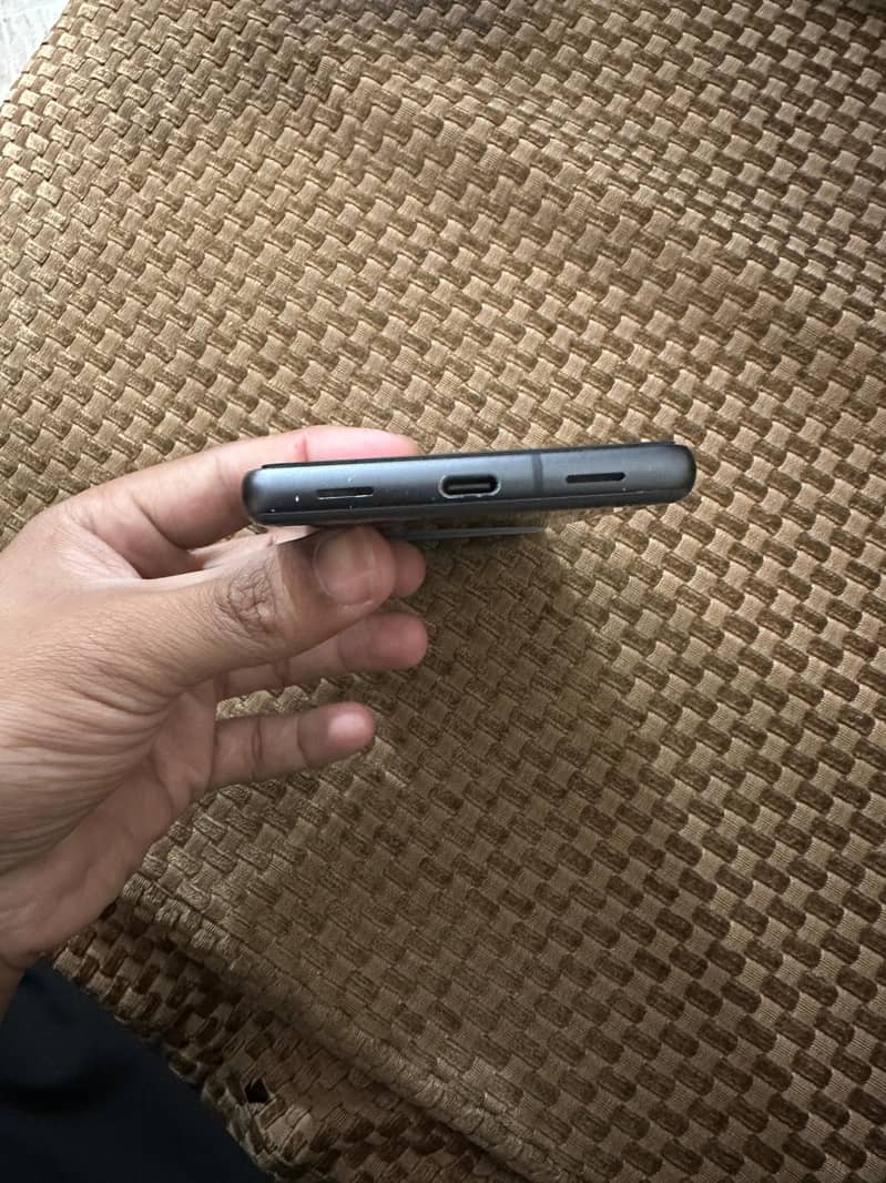 GOOGLE PIXEL 7A 5