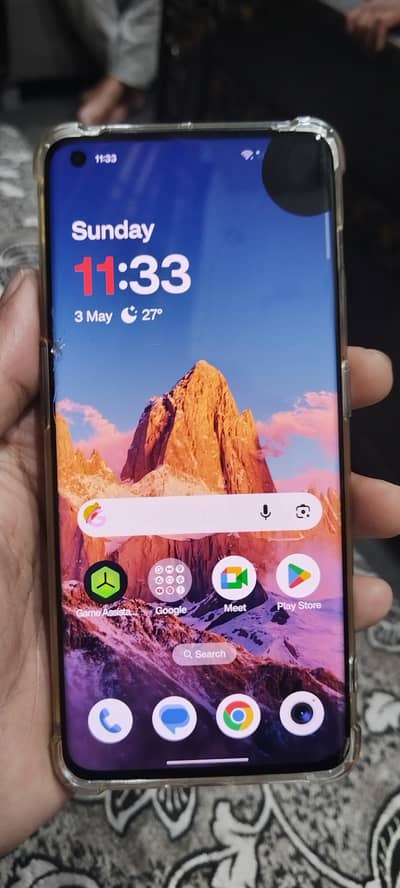 OnePlus 11 (16+12 gm Ram) 256 gm room