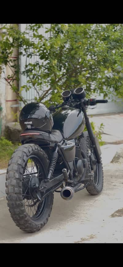 Gs 150 converted in to cafe racer built