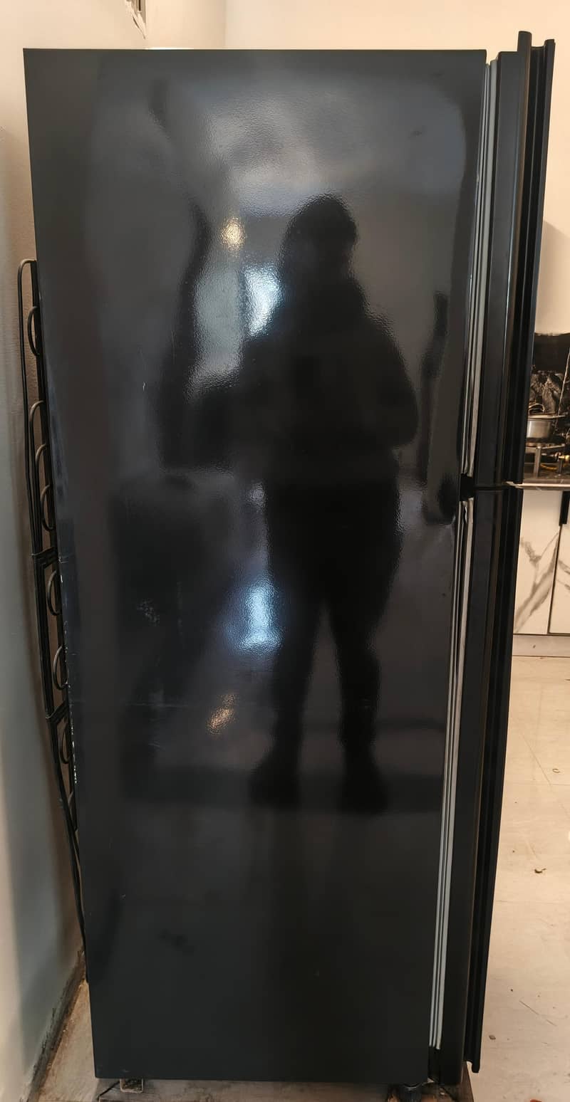 DAWLANCE FRIDGE 1