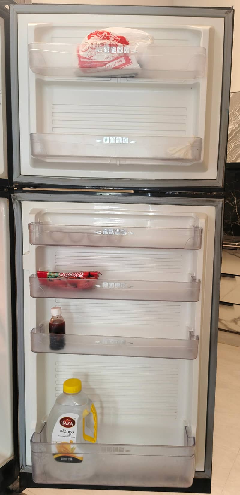 DAWLANCE FRIDGE 3