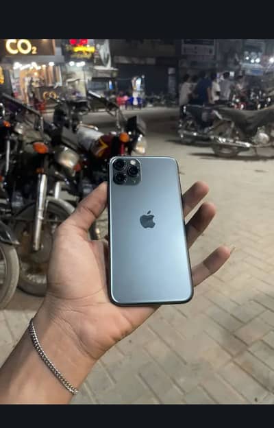 Iphone 11 pro pta approved 