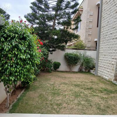 Prime 500 Sq. Yards West-Open Bungalow For Sale DHA Karachi