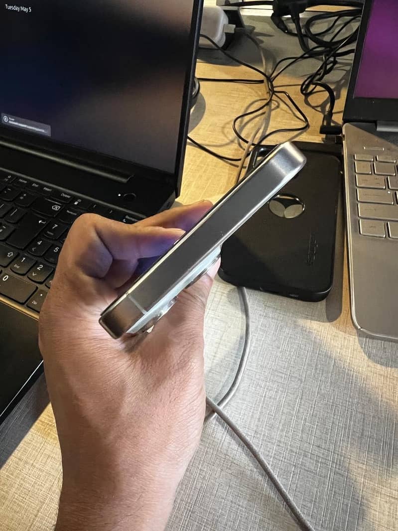 iPhone 15 pro max 1