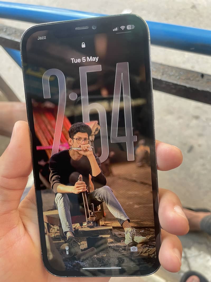 iphone 12 pro max 0