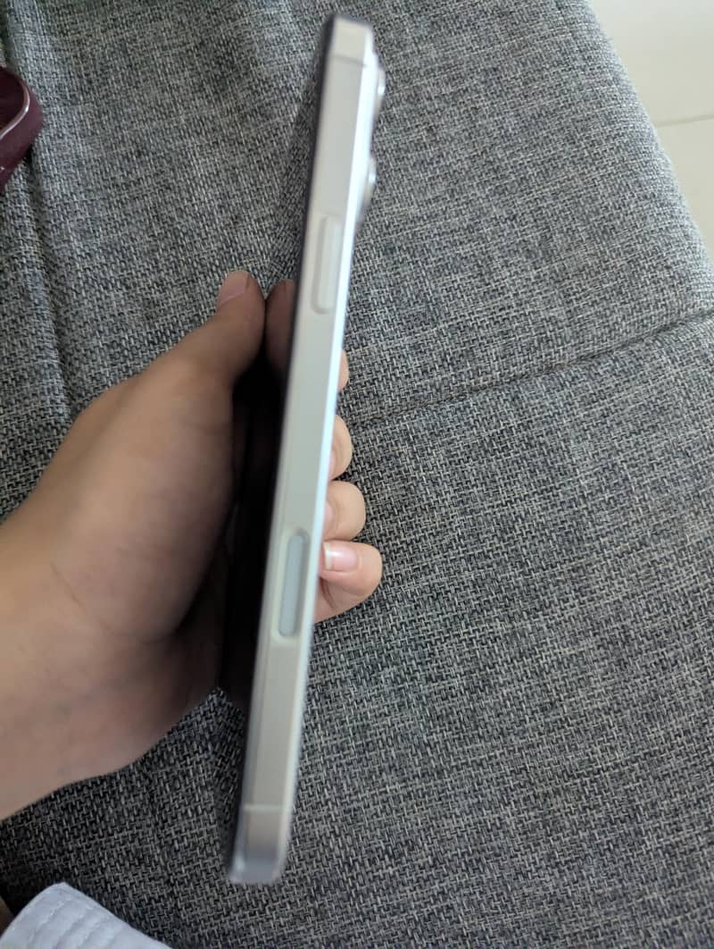 iphone 16 pro max 3
