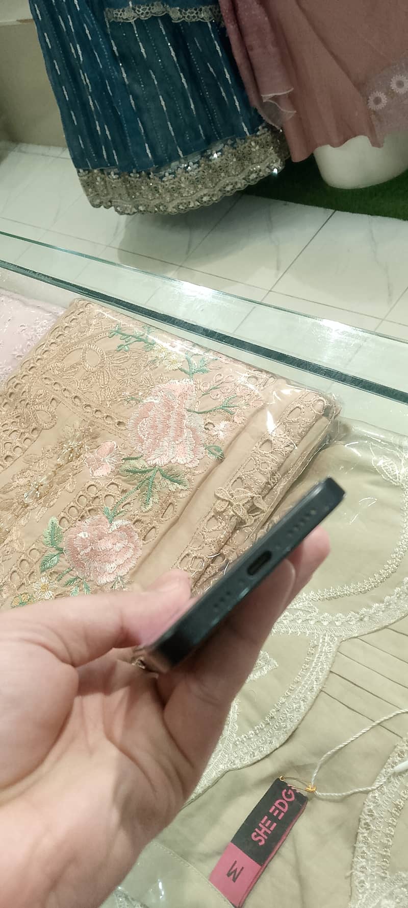 Apple iPhone 15 1