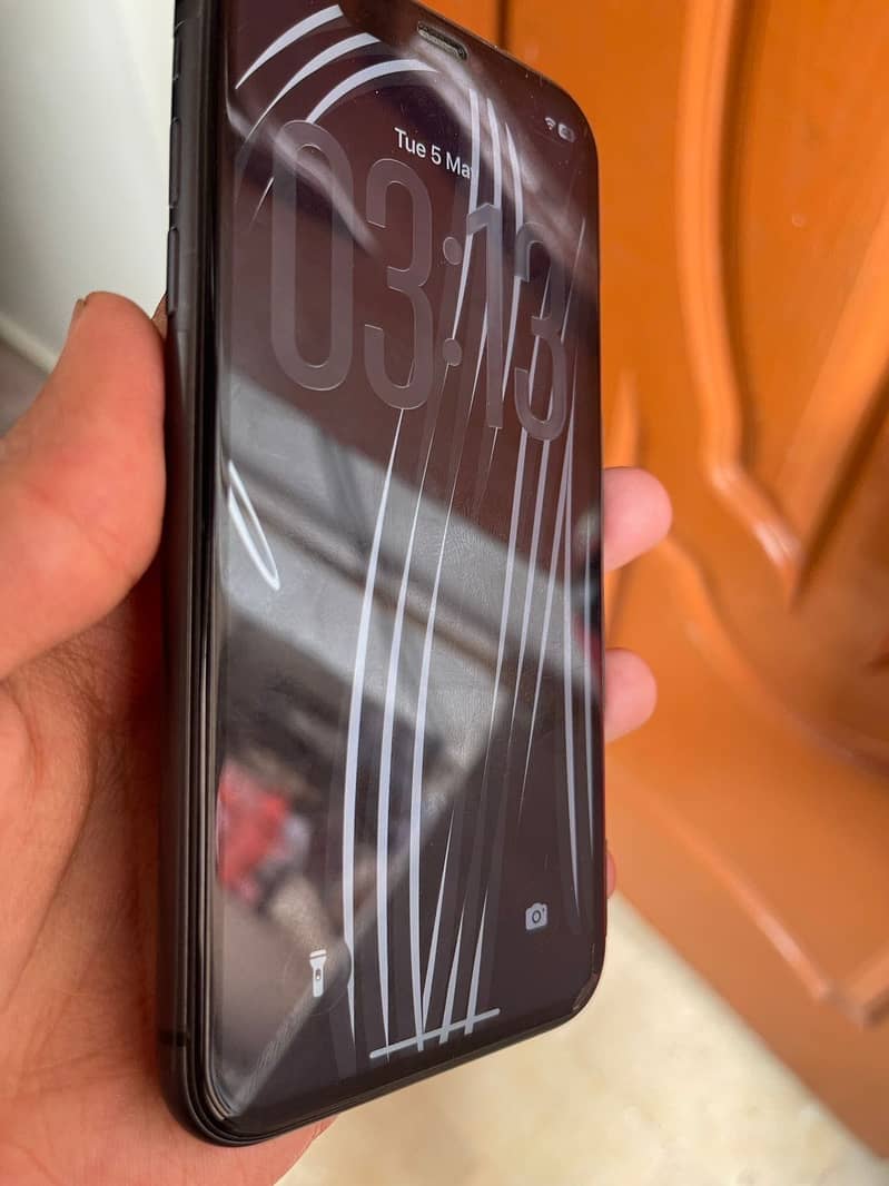 iPhone 11 1