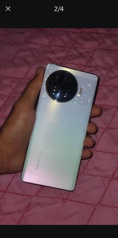 tecno camon 20pro+ 8+8=256gb box o4ignal charger . .