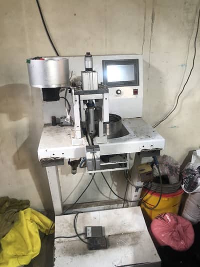 Pearl automatic punching machine