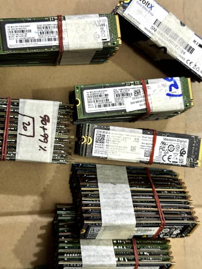 Laptop NVMe 512+1TB DDR-4 Ram 4GB+8GB