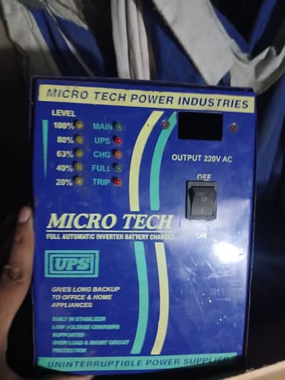 2 UPS 1000 Watts Each 24 Volts Double Battery