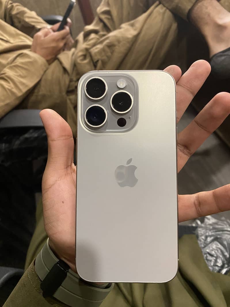 Iphone 15 pro 1