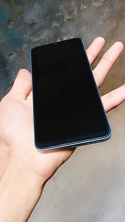 6gb ram 128 gb rom with box and charger