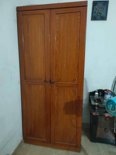 2 door woden wardrobe with hanging space
