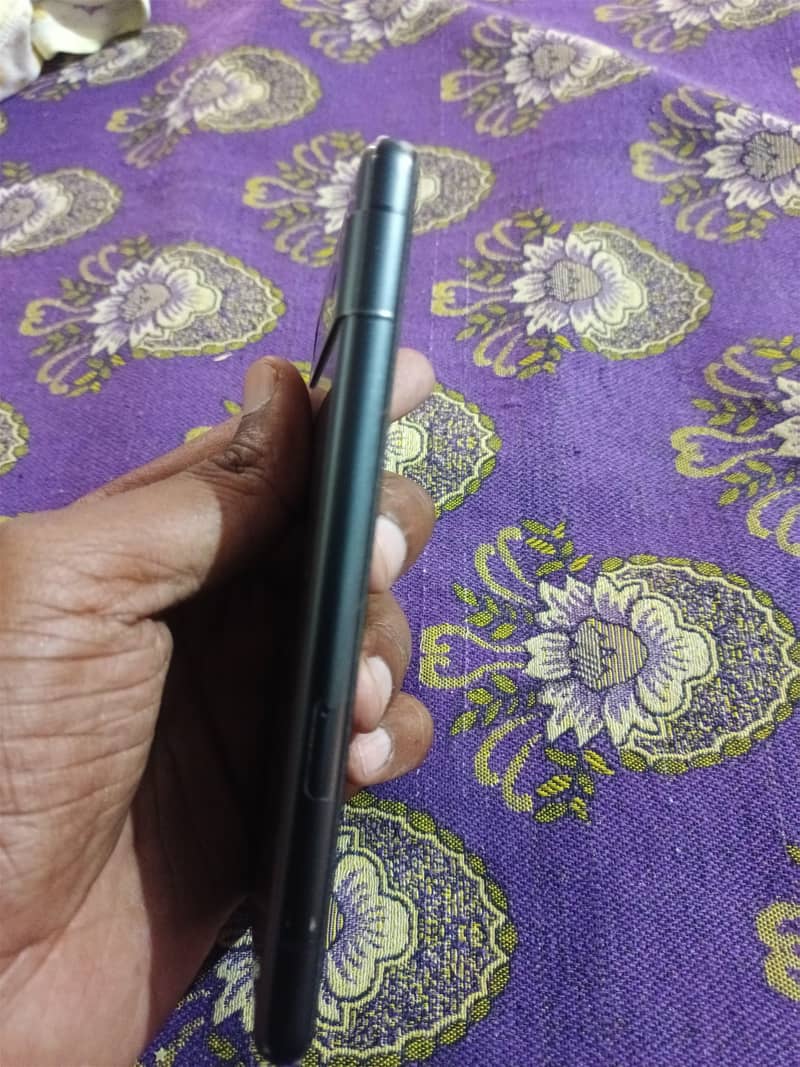 Google Pixel 7a 5
