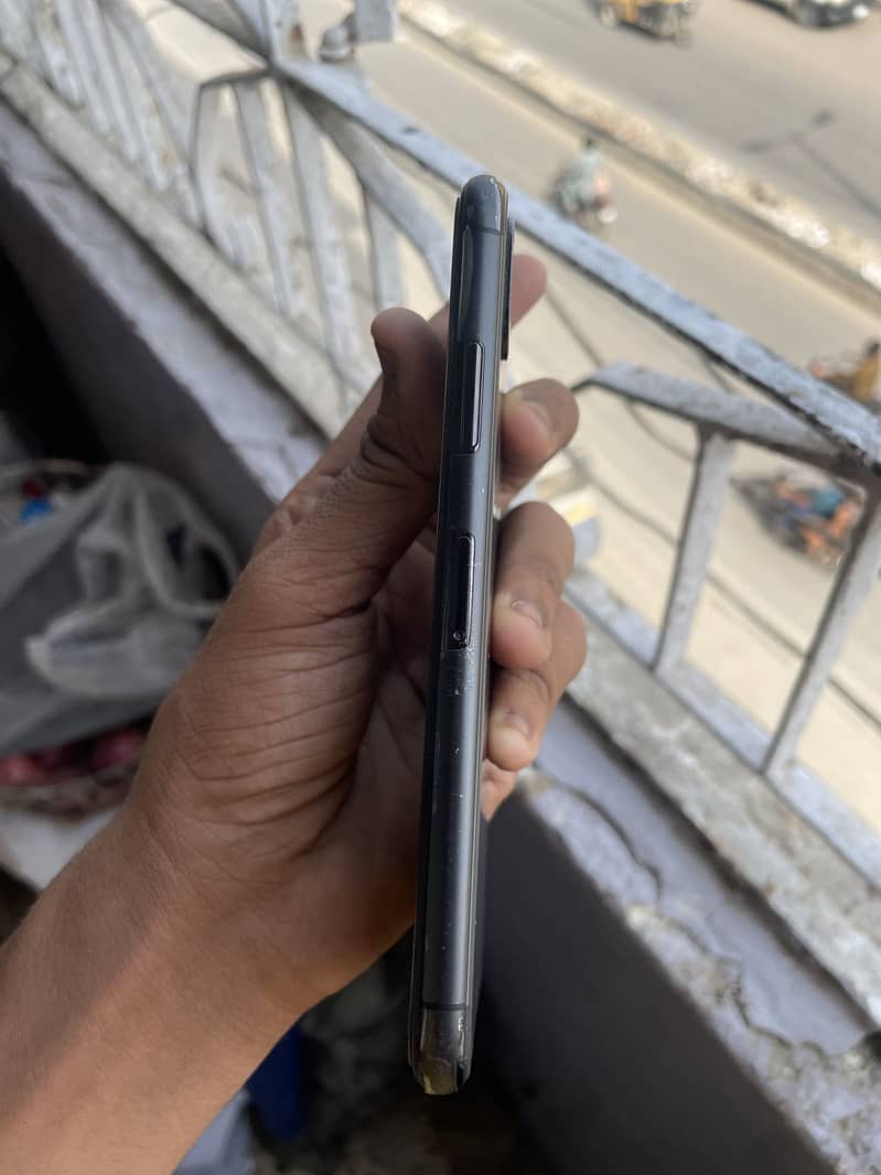 IPHONE X 5