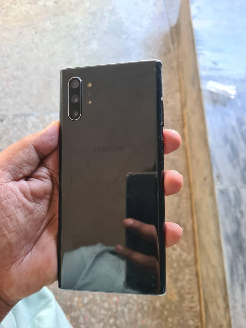 SAMSUNG NOTE 10 PLUS 1