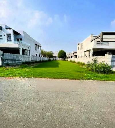 10 Marla Plot No- 4566 Block Y Top Location of Phase 7 DHA Lahore For Urgent Sale