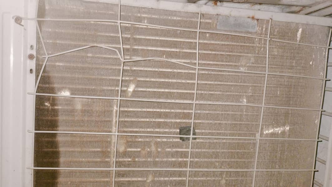Gree Split AC 1.5 tons 10