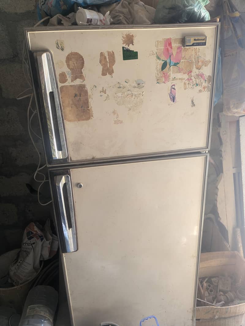 Refrigerator 0