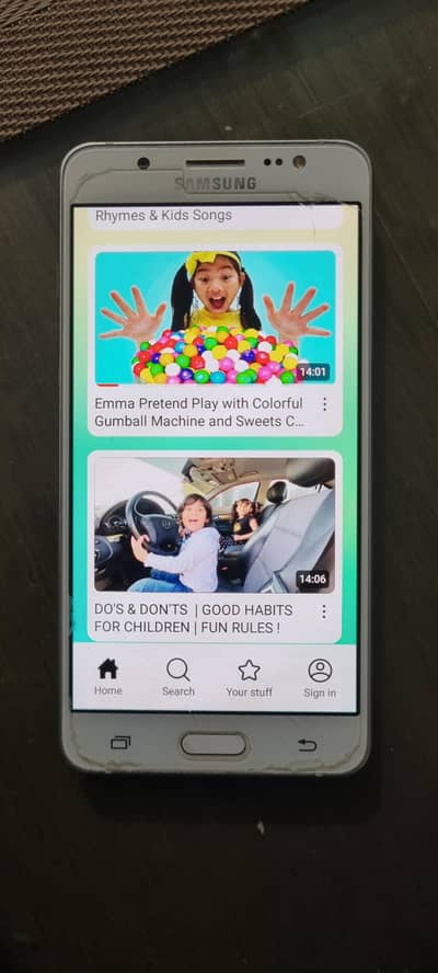 Samsung j5 with 16gb + SD card