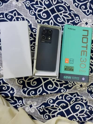 infinix Note 30 pro