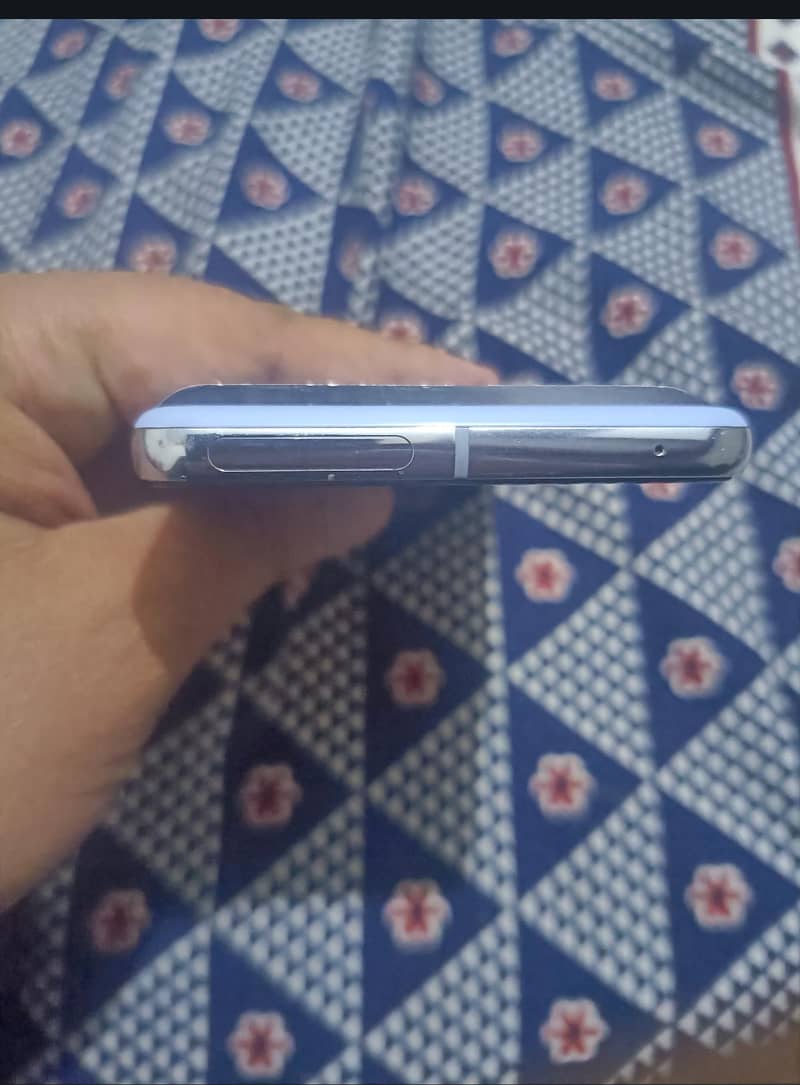 Googled pixel 8pro 4