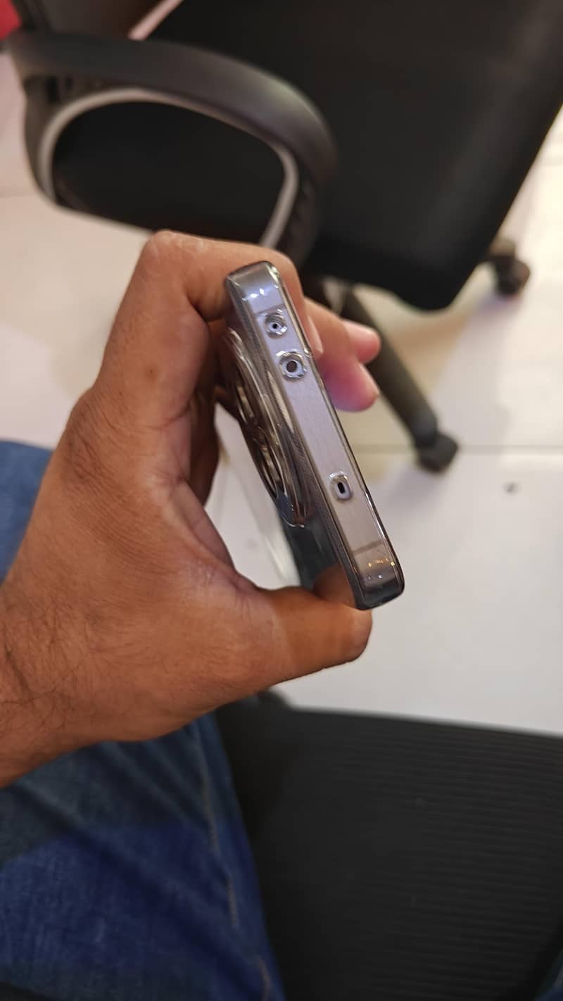OnePlus 13r 2