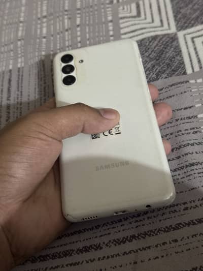 Samsung a04s 128gb (board issue ha)