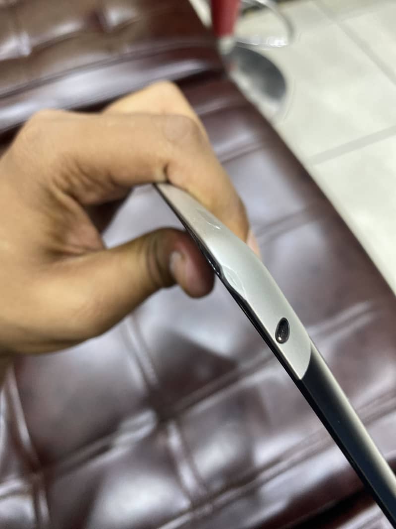 Ipad 3rd gen PTA physical sim 1