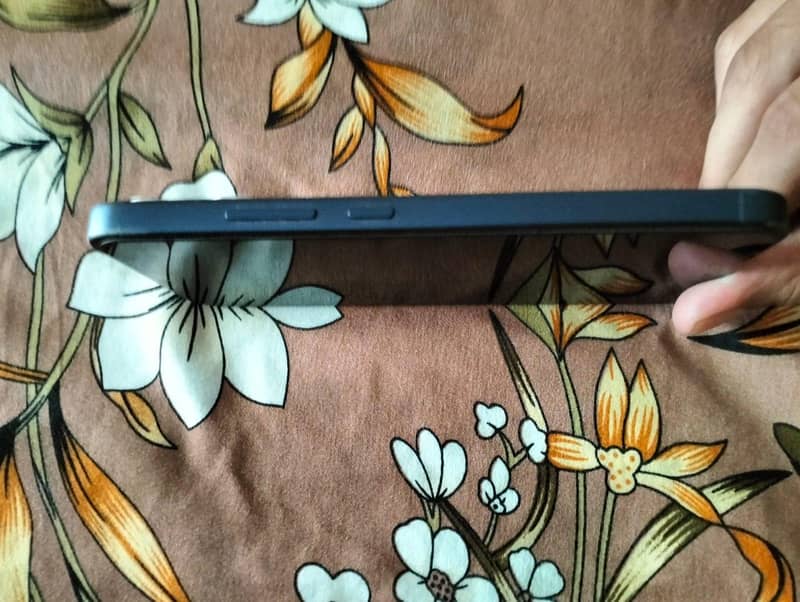 mobile name complete???. . . . . 2