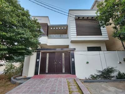 260 sq yd Beautiful Corner Bungalow of Gulshan e maymar prime location of sector T-4
