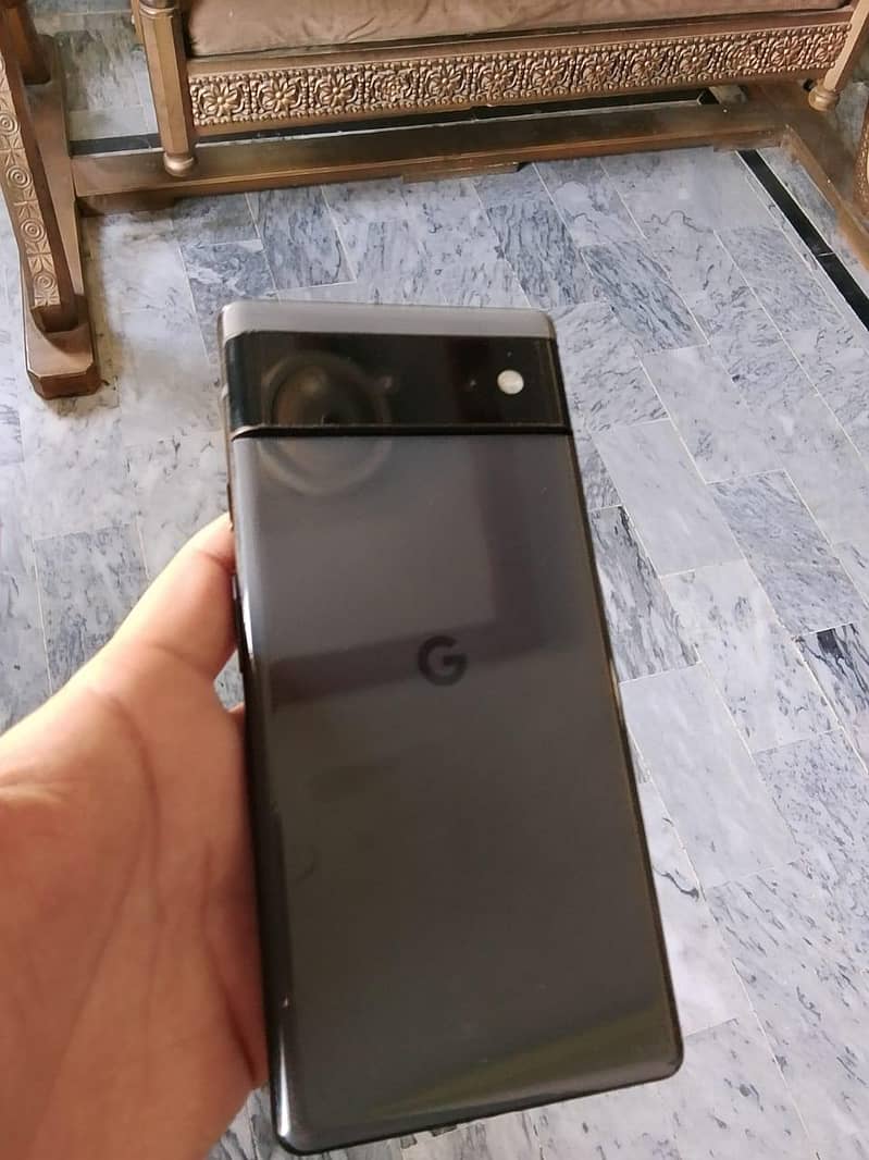 Google Pixel 6 4