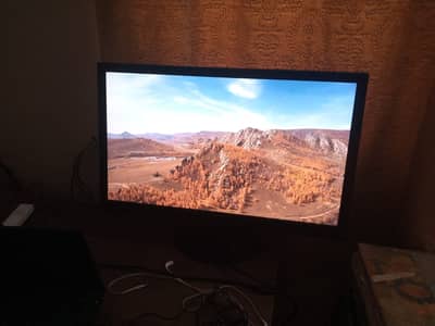 Planar led Monitor 27 inch 2K