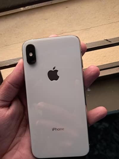 iphone xs 10/9.5 condition  factory unlock