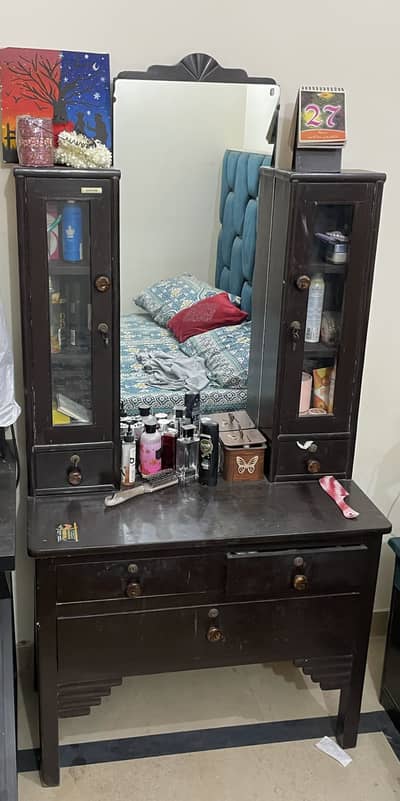 Solid Wooden Dressing table For Sale