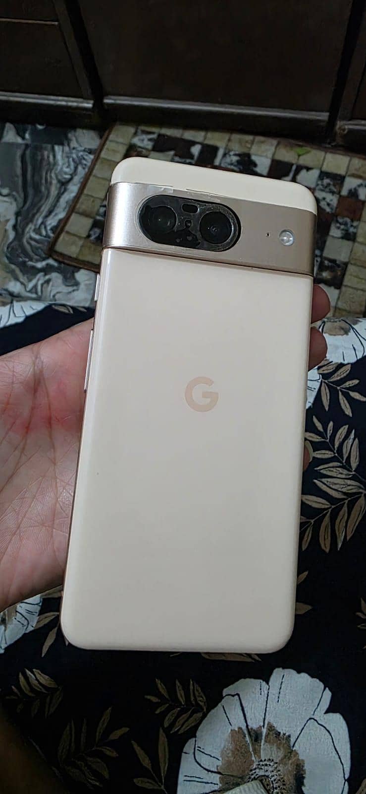 Google Pixel 8 5