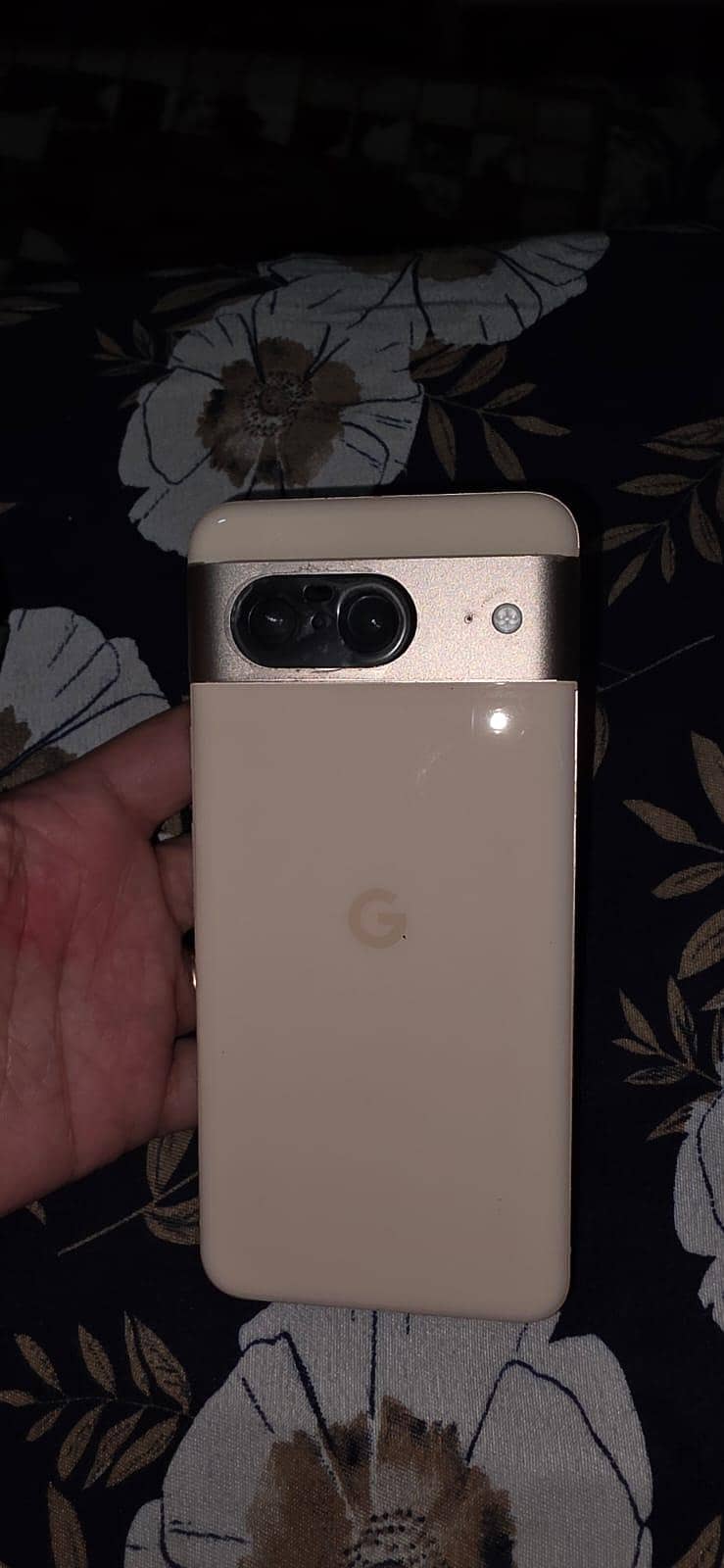 Google Pixel 8 12
