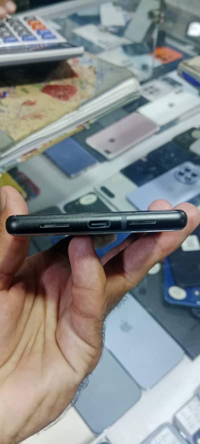 Google Pixel 6 Non PTA 9/10 Condition 8/128