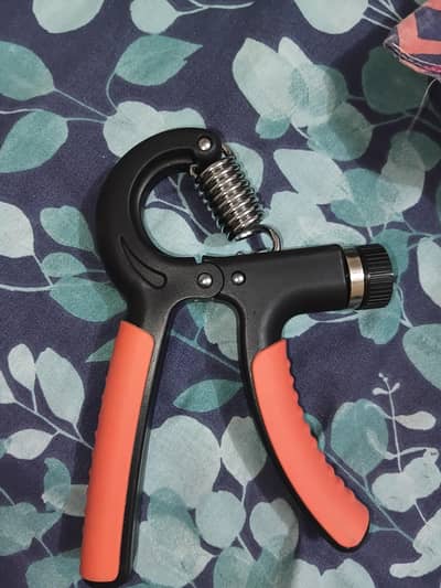 hand gripper